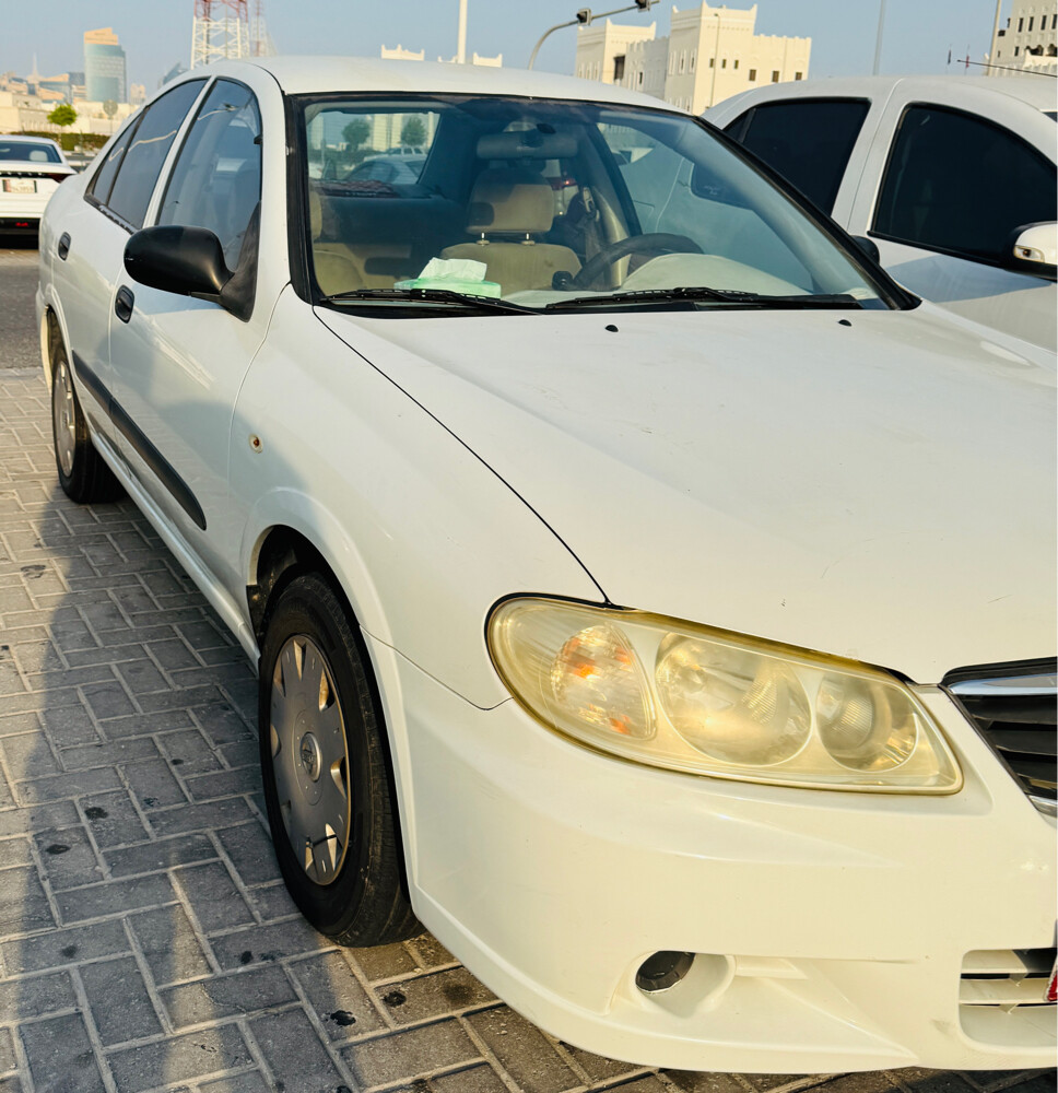 Nissan|Sunny|classic|2011|white - 2