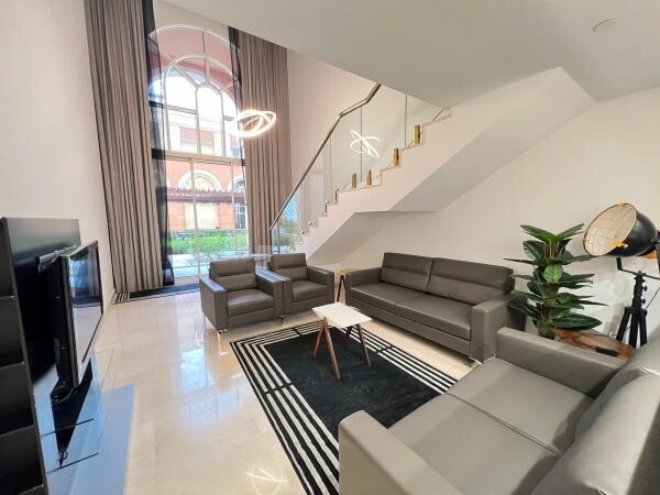 1 BR | BEACH ACCESS | GYM & POOL-VB - 2
