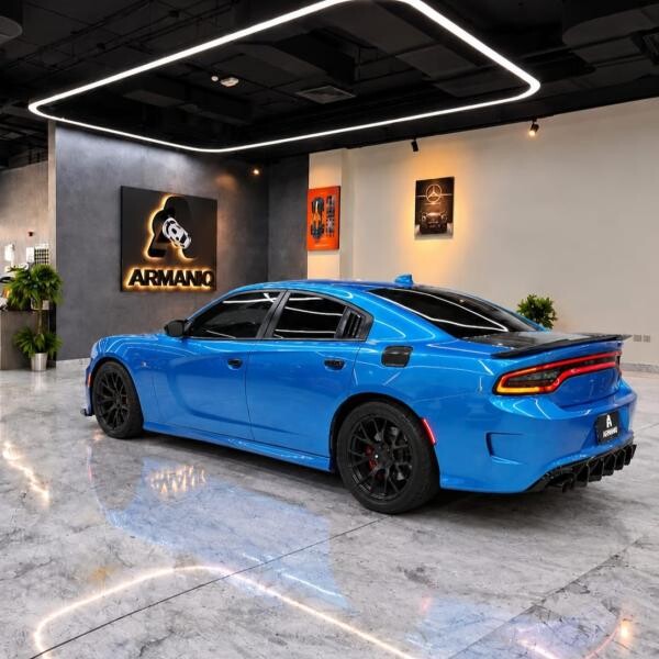DODGE CHARGER SRT - 5
