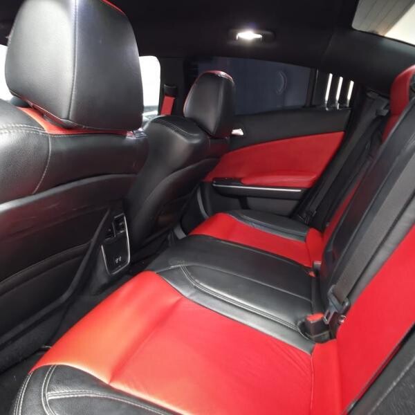 DODGE CHARGER SRT - 6