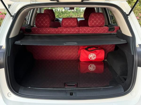 MG HS 2023 2.0L - 10