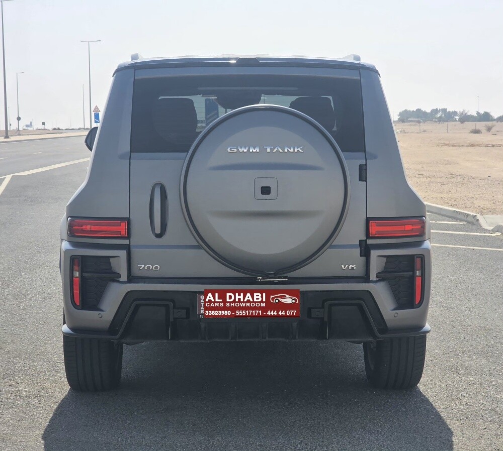 تانك 700 رمادي مطفي 2026 - 5