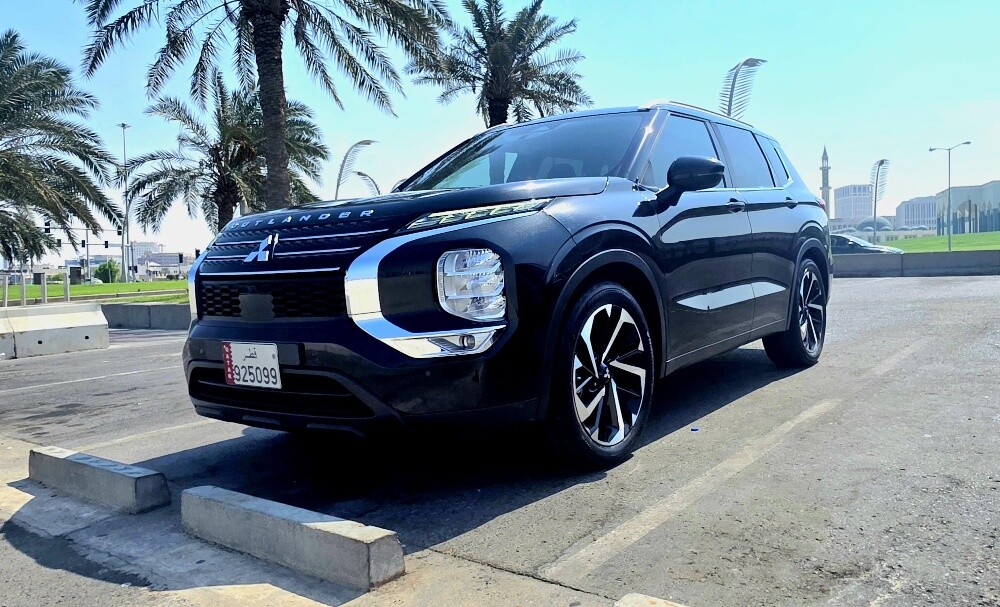 MITSUBISHI OUTLANDER SINGLE OWNER - 4