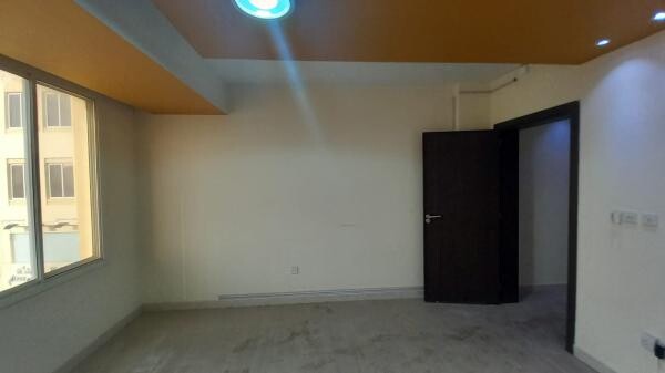 Offices 4 rent Gharafa 3 bhk - 6