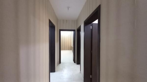Offices 4 rent Gharafa 3 bhk - 2