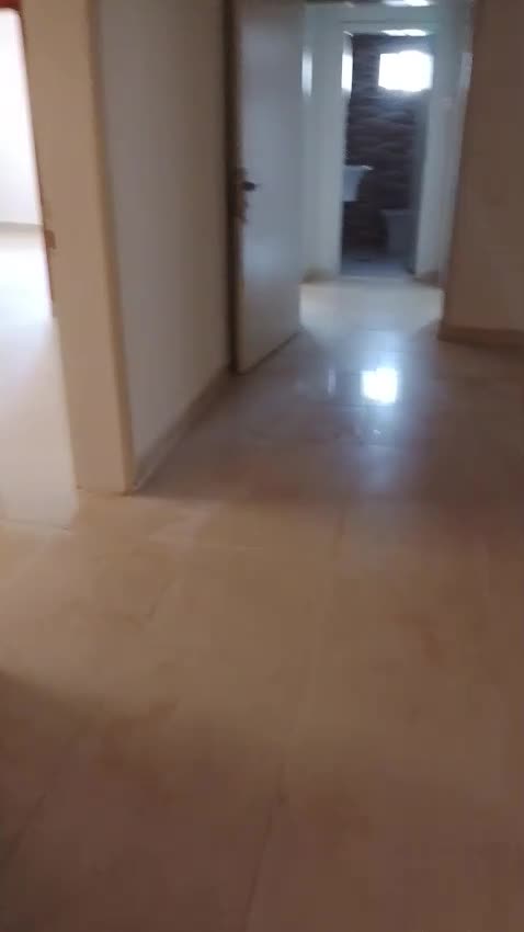 للايجار شقه ارضيه نظاميه بمعيزر - 1