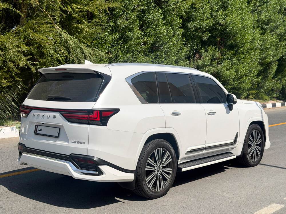 LEXUS LX600.MODEL : 2022. - 4