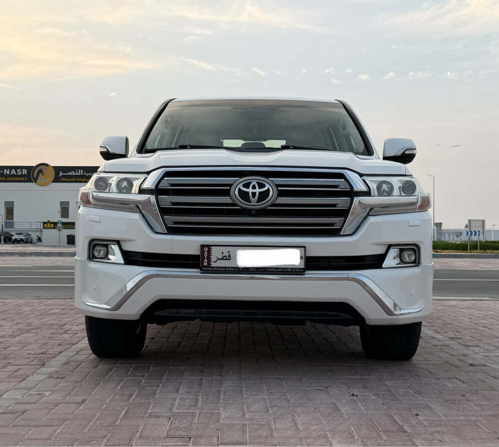 Toyota VXR 5.7 2018 - 1