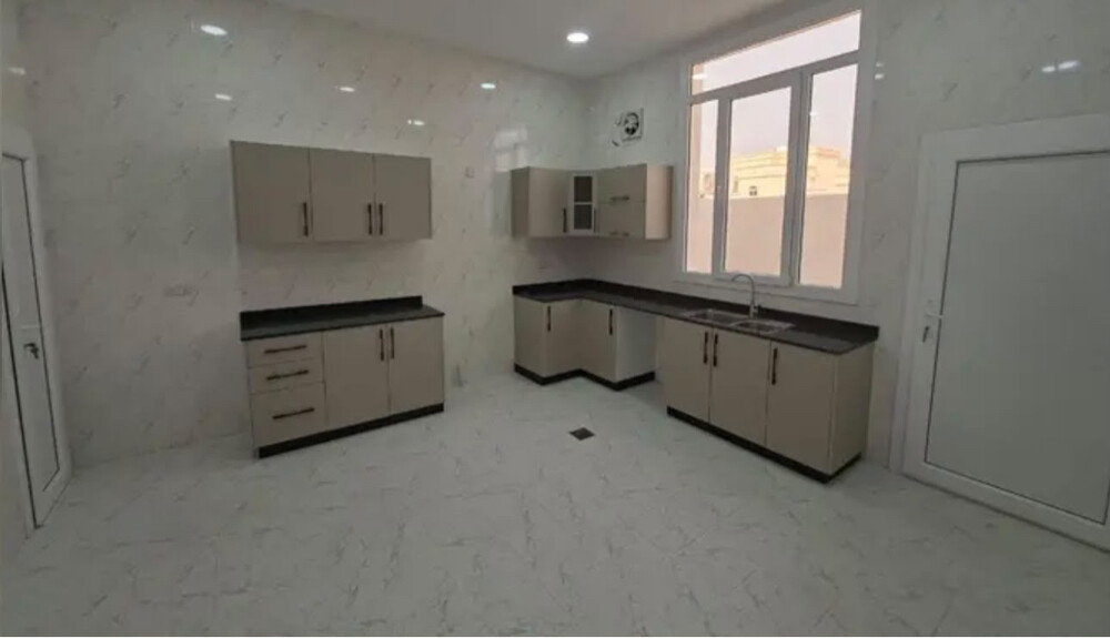 للبيع عماره في بن عمران - 3