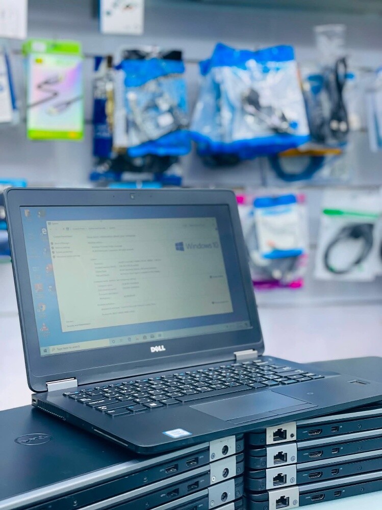 Dell Latitude 7270 – Core i7
Inte - 3