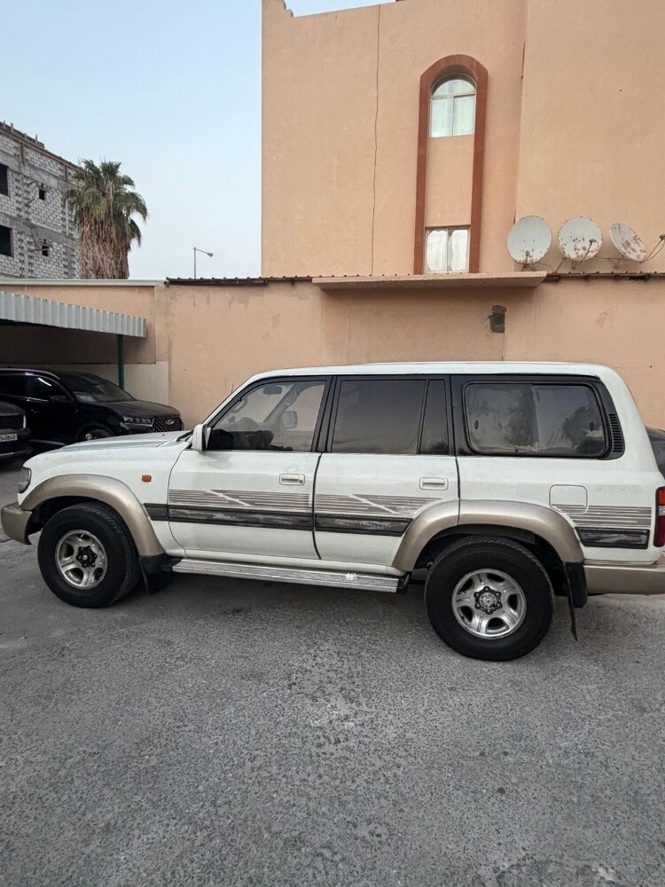 في اكس ار 1997 - 8