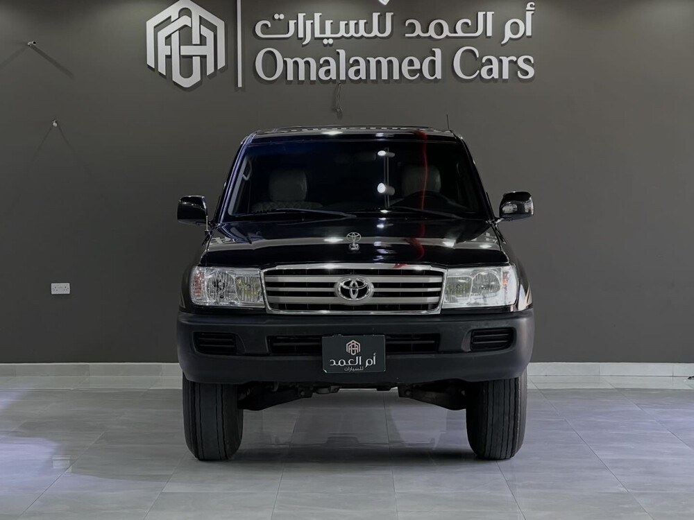 الشركة :  تويوتا  الفئه : جي اكس  - 2