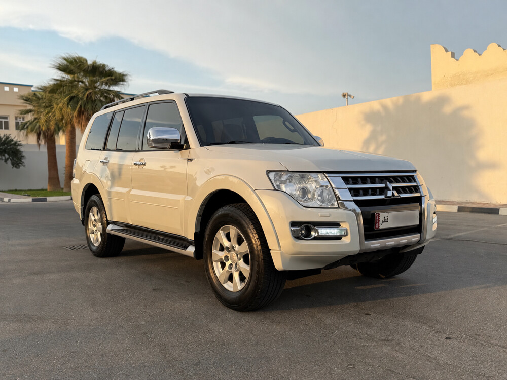 Mitsubishi Pajero 2017 GLS 3.5, 4WD - 9