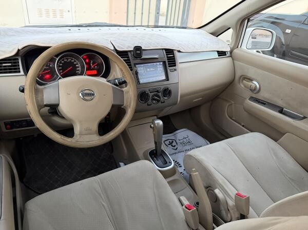 Nisan tida car for sale 2012 - 1