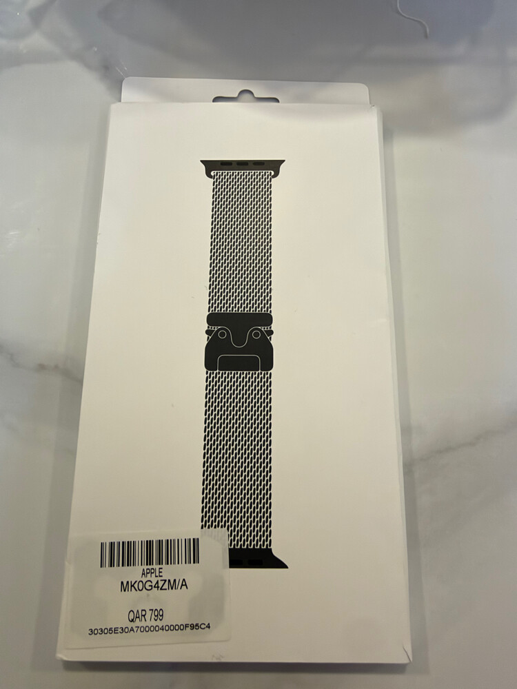 Titanium Milanese loop Apple Watch - 6