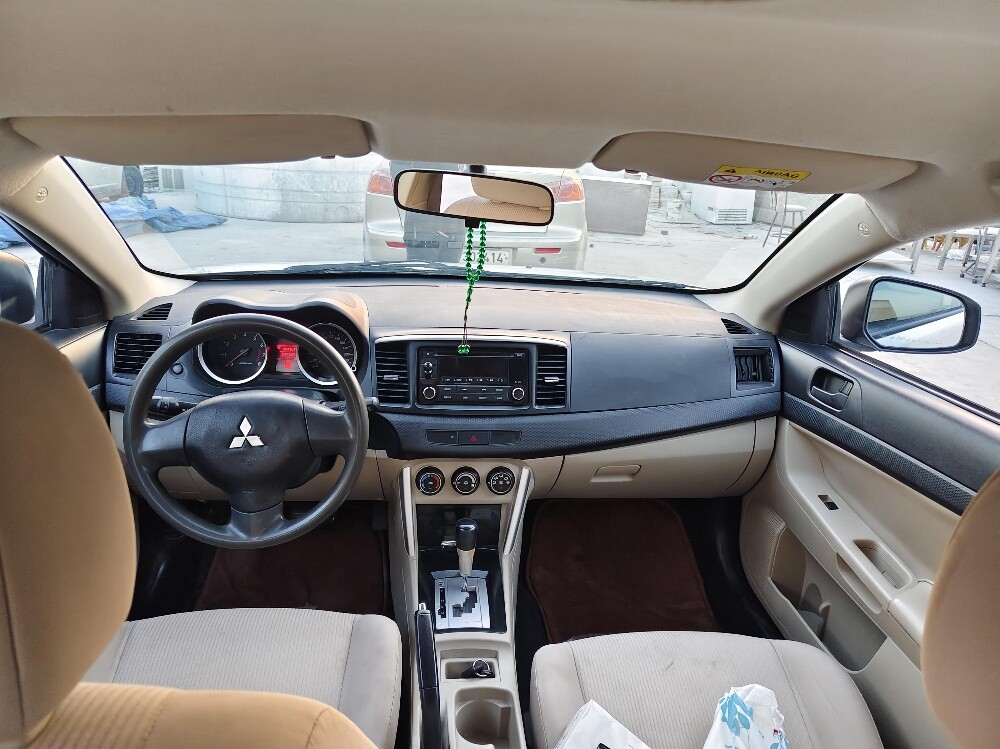 Mitsubishi lancer EX 2016 - 16