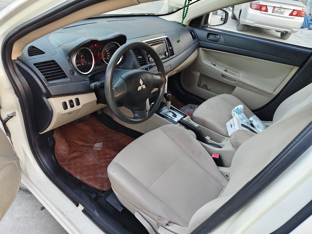 Mitsubishi lancer EX 2016 - 13