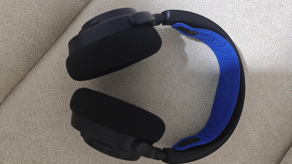 arctis nova 7p - 2