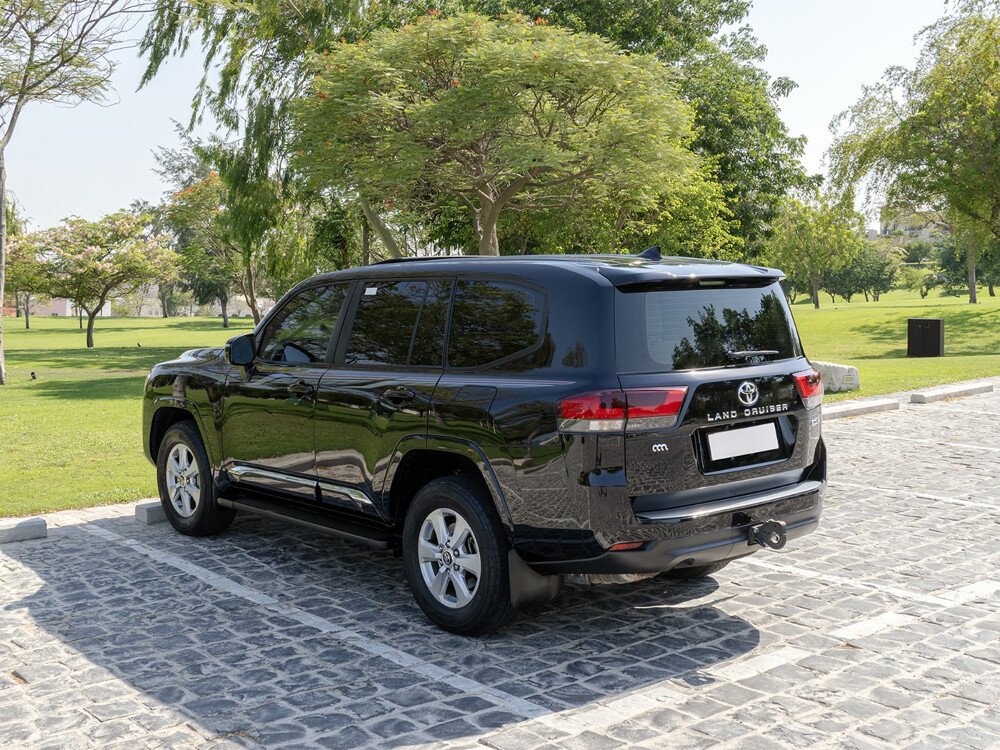  Toyota Land Cruiser GXR  - 6