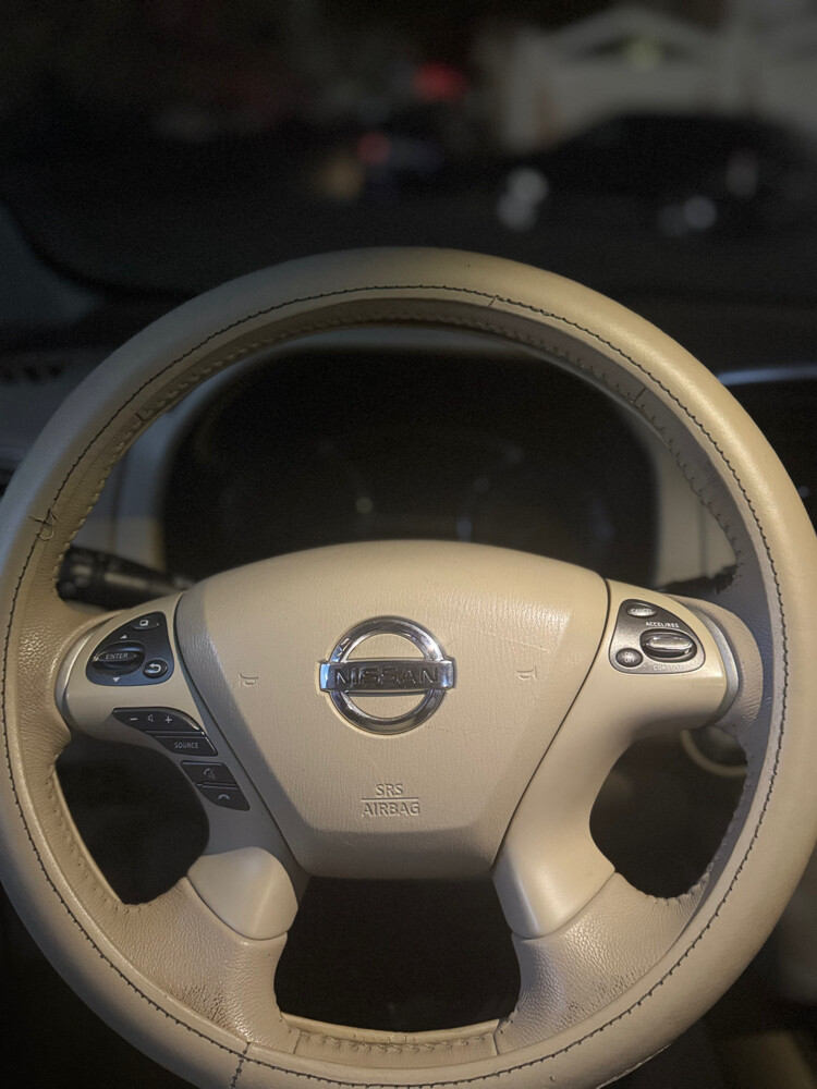 Nissan Pathfinder 2014 SUV - 7