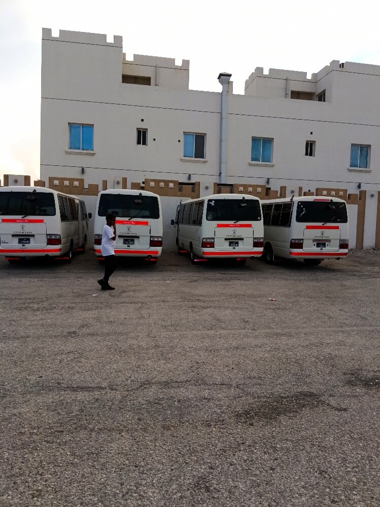 باصات للايجار - 1
