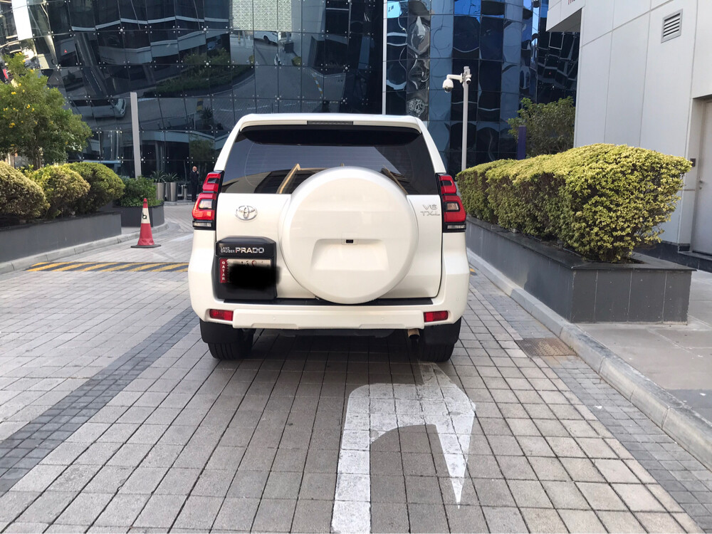 Prado V6 Perfect Condition - 7