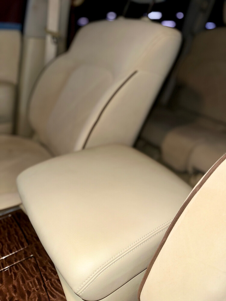 Nissan Patrol V8 low mileage - 11