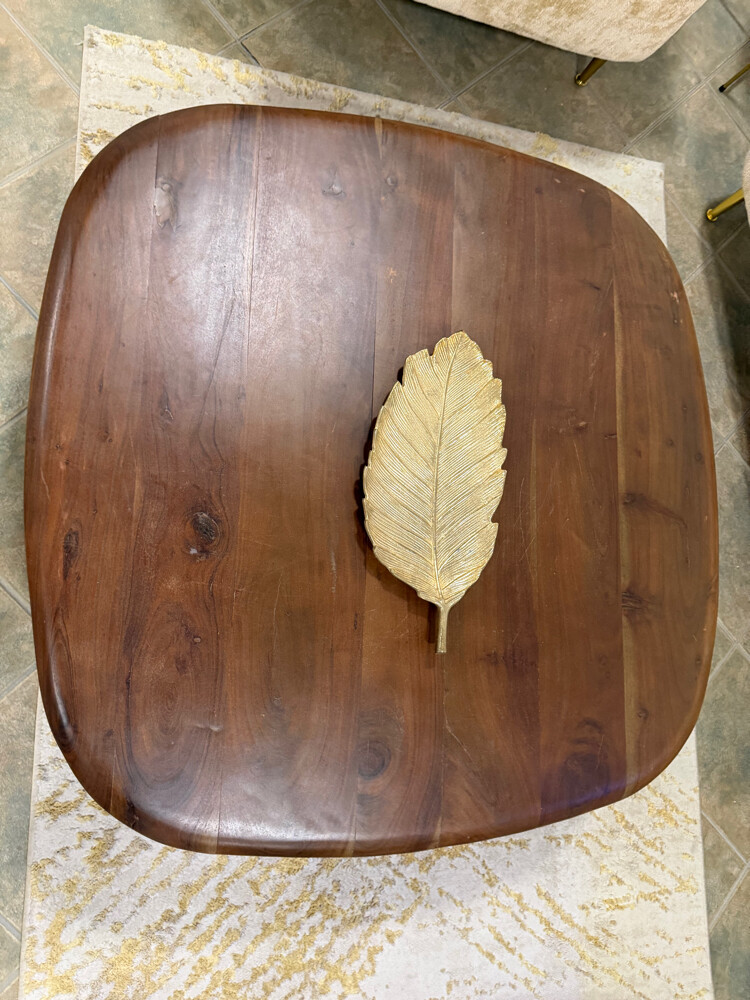 Premium Soaf set (3+1+1) with table - 7
