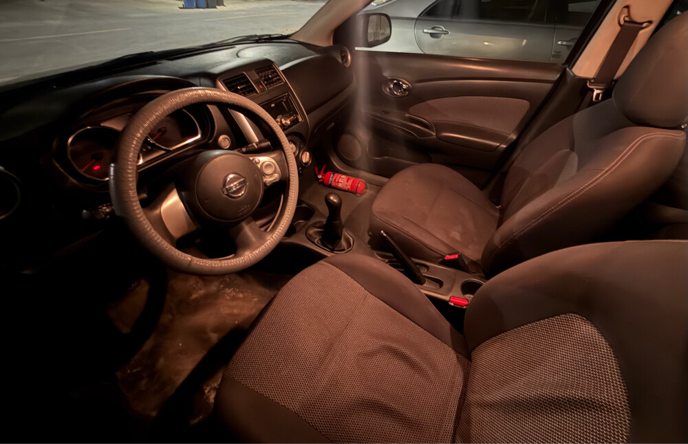 nissan sunny - 6