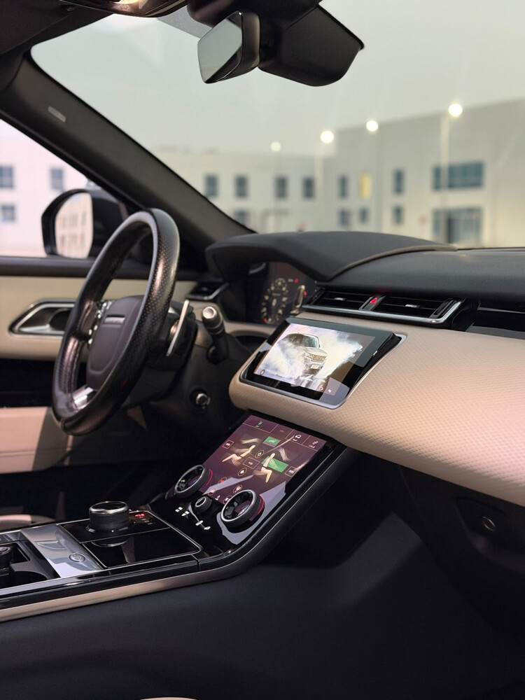 VELAR R dynamic model 2018 - 8
