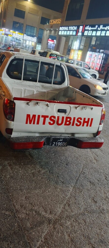 L200 mitsubishi pickup - 2
