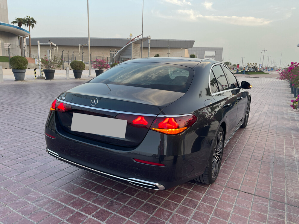 مرسيدس اي ٢٠٠ موديل ٢٠٢٦ - 3