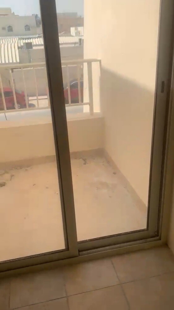 للايجار فيلا بالدحيل داخل مجمع - 3