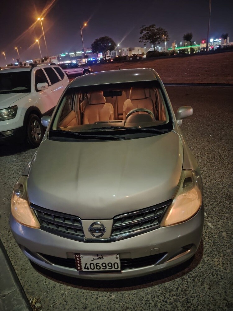 Nissan tida - 6