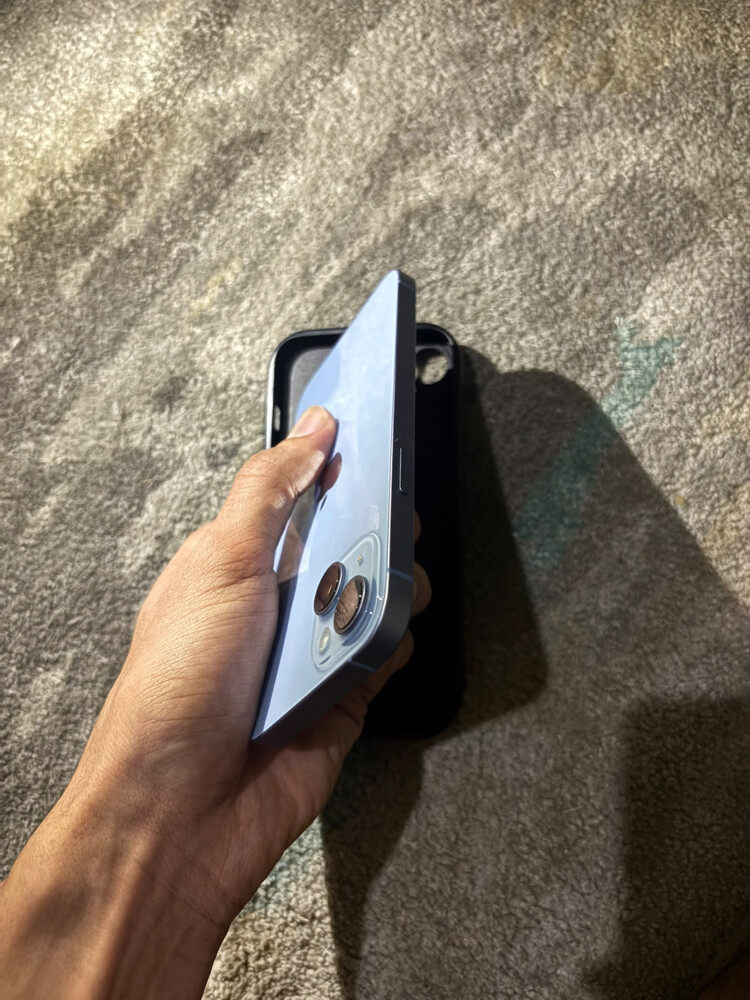 ايفون 14 بليس  - 7