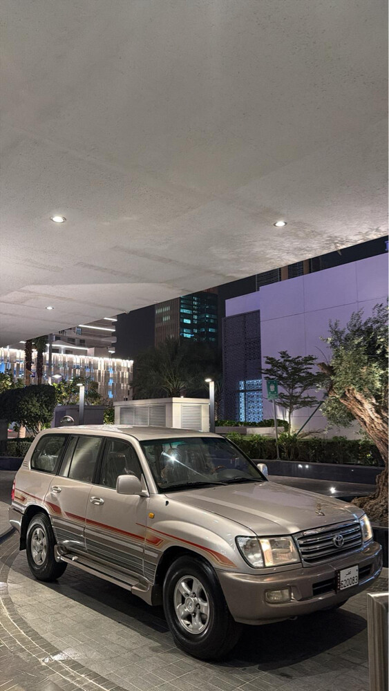 موتتر نضيف مايشتكي من شي شاصي مكينه قير نضيف دق سلف وحرك مايحتاج اي شي دبله مفصول وموجود الدبل في اي وقت تبي تركبه تركبه لايكلمني الا الصامل - 6