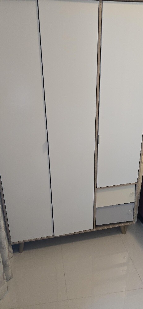 wardrobe and 3xcupboards - 1