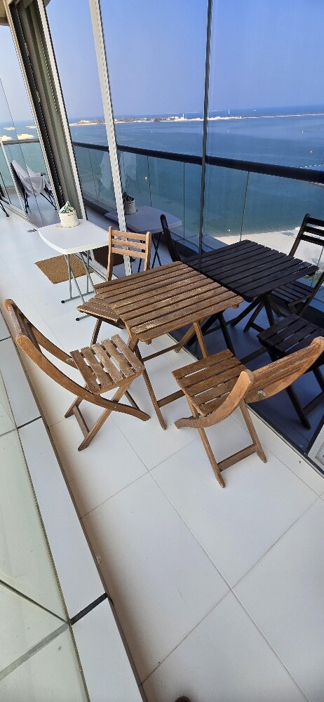 outdoor ikea table wood and 3 chair - 1