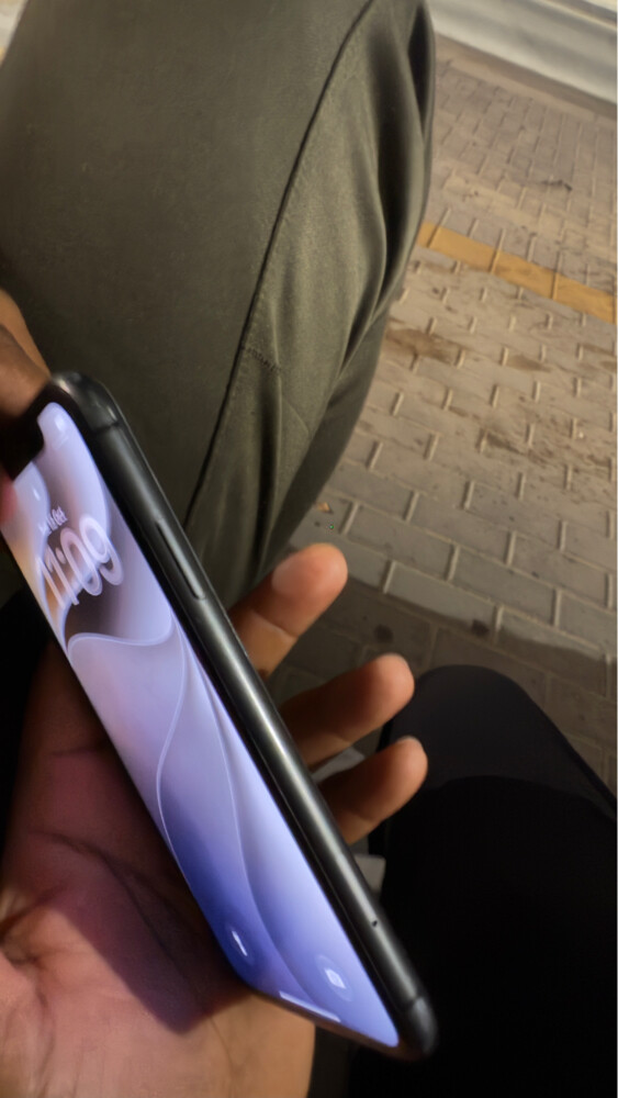iPhone 11 - 5