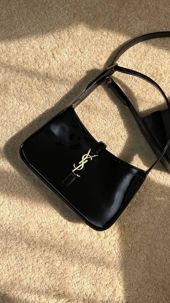 Saint Laurent Mini Le 5 A 7 In Smoo - 5