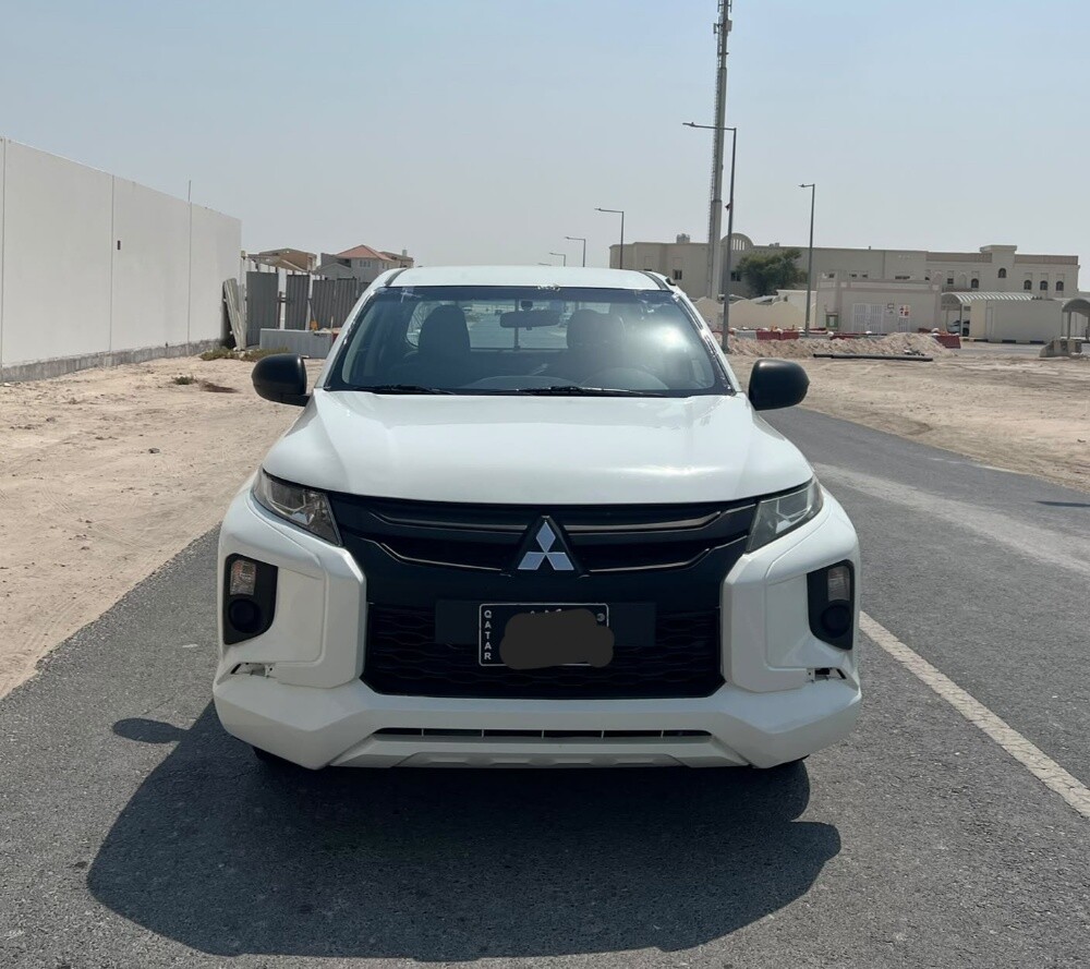 MITSUBISHI L200 - 6