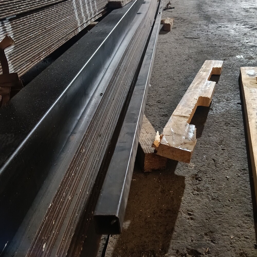 Used and new iron tube 4x8 - 9