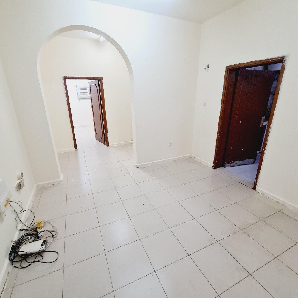 2bhk South madaint Khalifa - 6