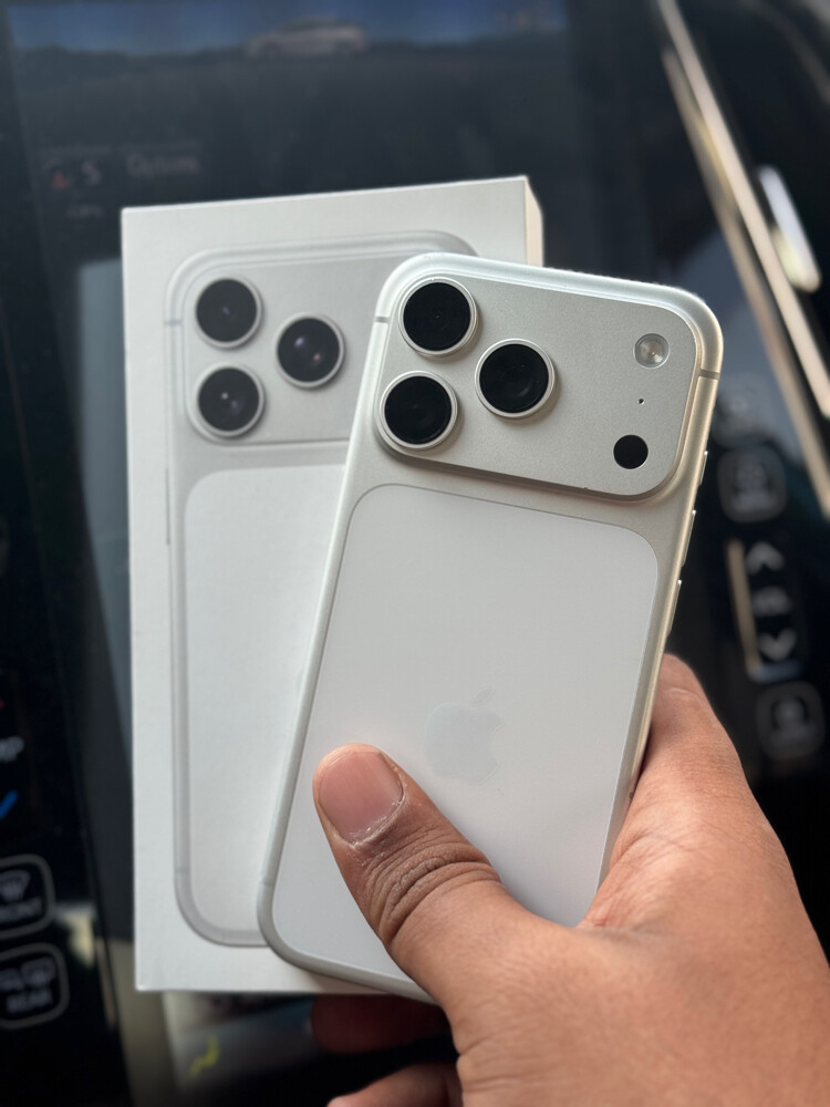Iphone 17 Pro 256GB - 1