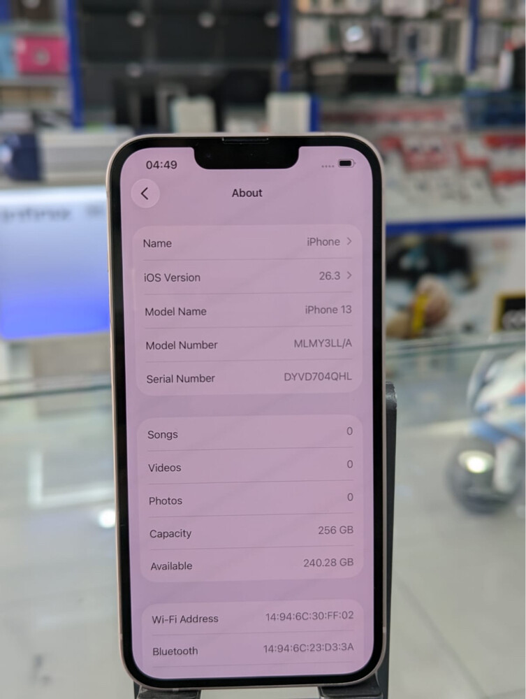 Apple IPhone 13 256GB - 2