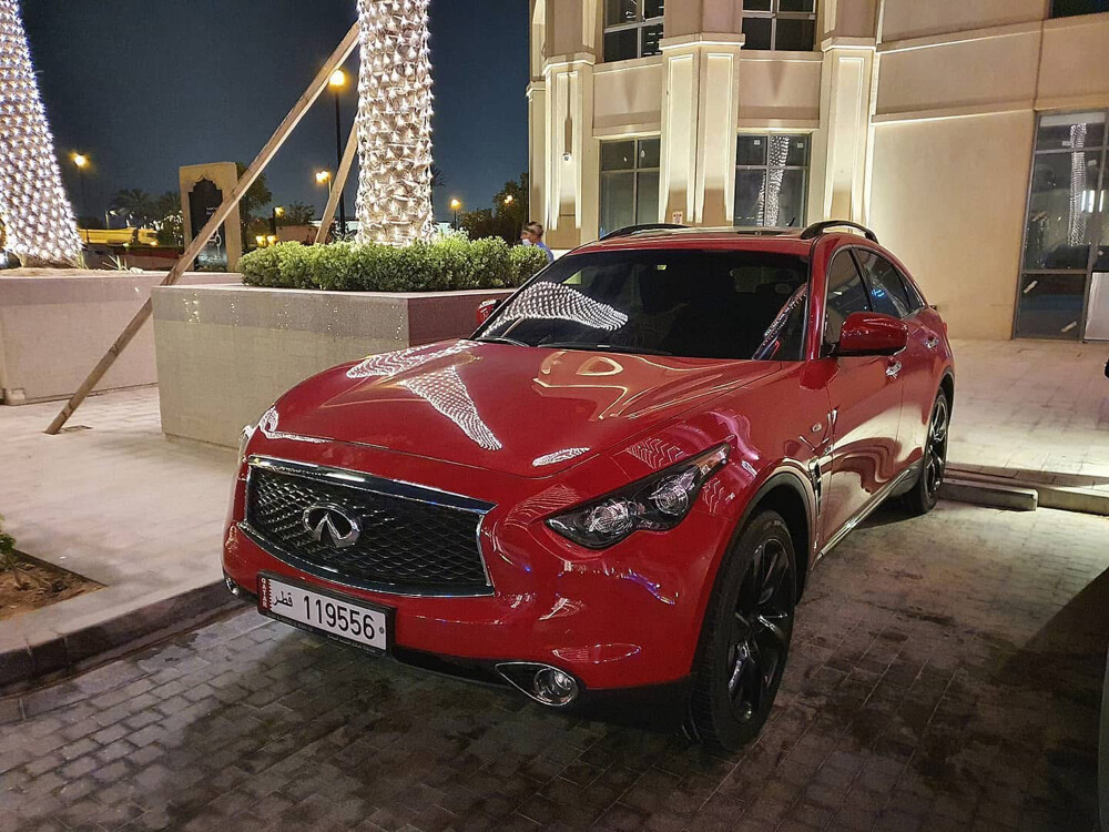 Infiniti QX70S v8 5.0l - 6