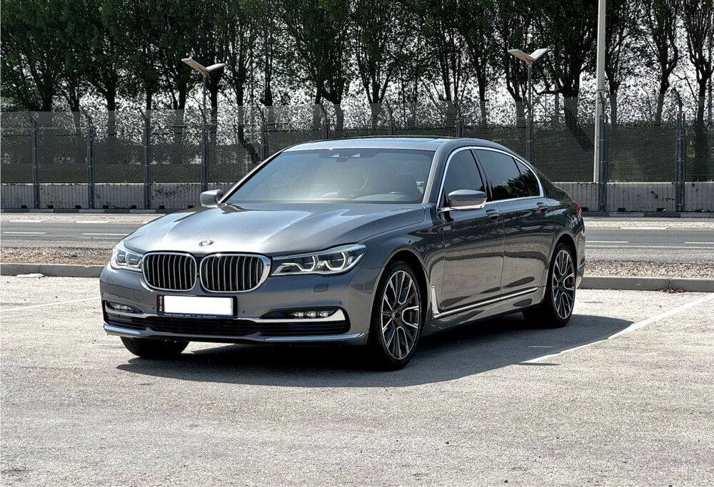 BMW 730 Li - 2