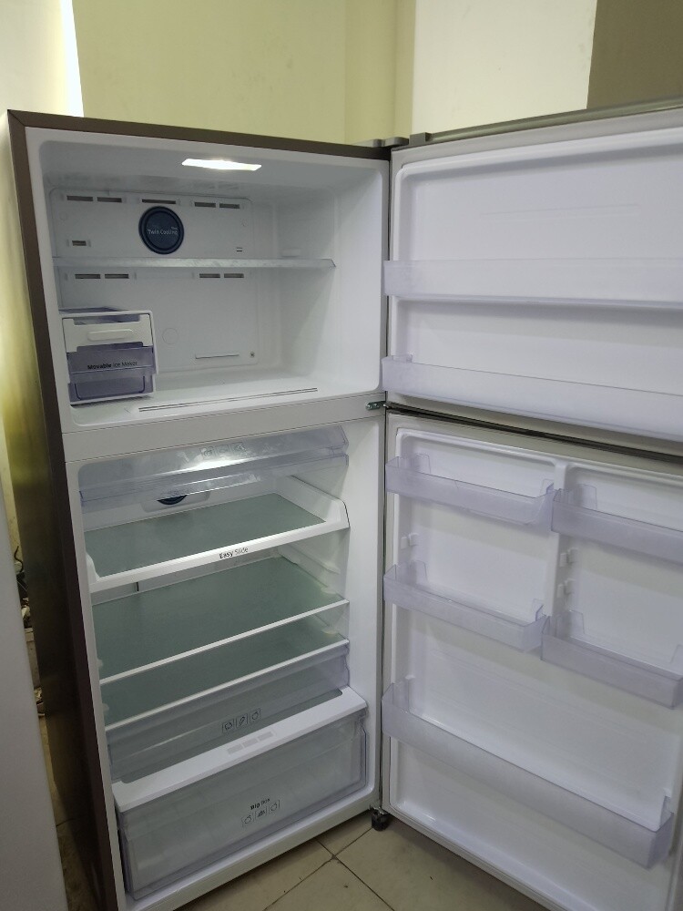 samsung big  fridge FOR sale - 8