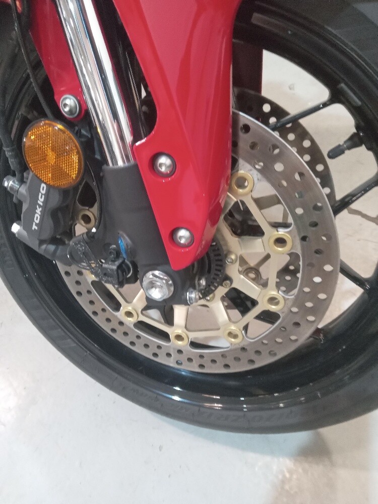 Honda CBR600RR supersports bike - 10