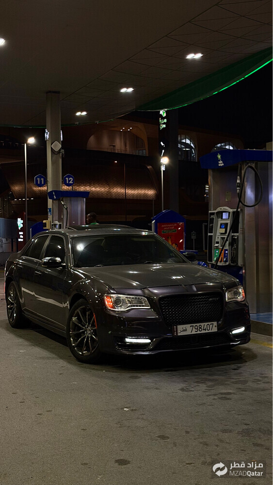 Chrysler 300 SRT 2014 – 5.7 HEMI V8 - 1